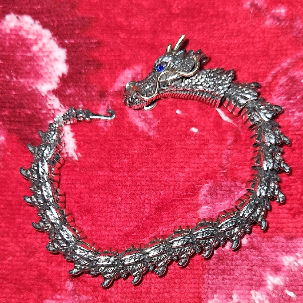Silver Chinese Dragon Bracelet - Picture 5 of 7